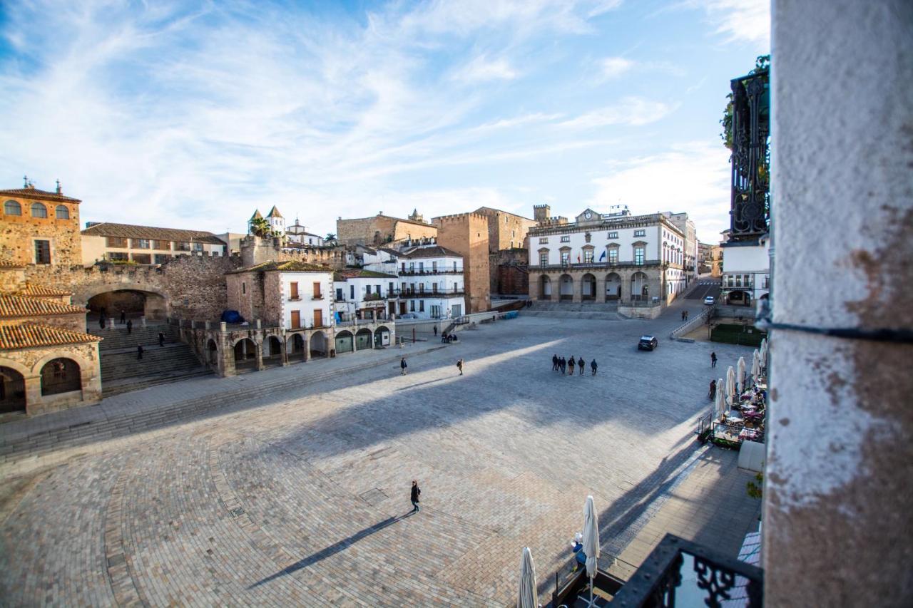 Apartamento Plaza Mayor Caceres Exterior photo